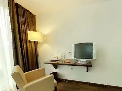 Helvetia Hotel Munich City Center 3*,  גרמניה